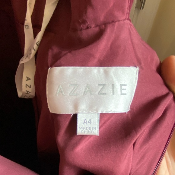 Stunning Azazie Formal Dress - Picture 3 of 5